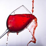 便秘のときもワインって飲んでいいの？