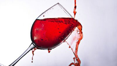 便秘のときもワインって飲んでいいの？