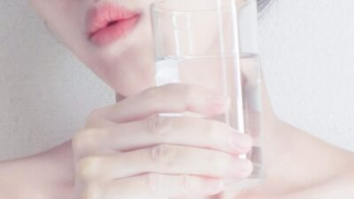 【保存版】ダイエット中に水分を摂ると、むくみが出るって本当？