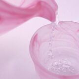 ダイエット中、寝る前に水分を摂った方がよいの？