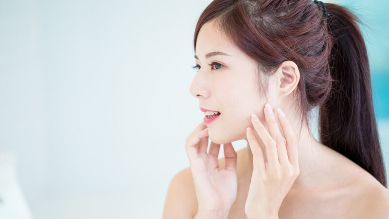 お水ダイエットは美肌になるって本当？