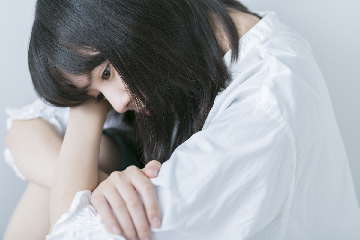冷たい水分をとりすぎると、倦怠感などの症状を引き起こします
