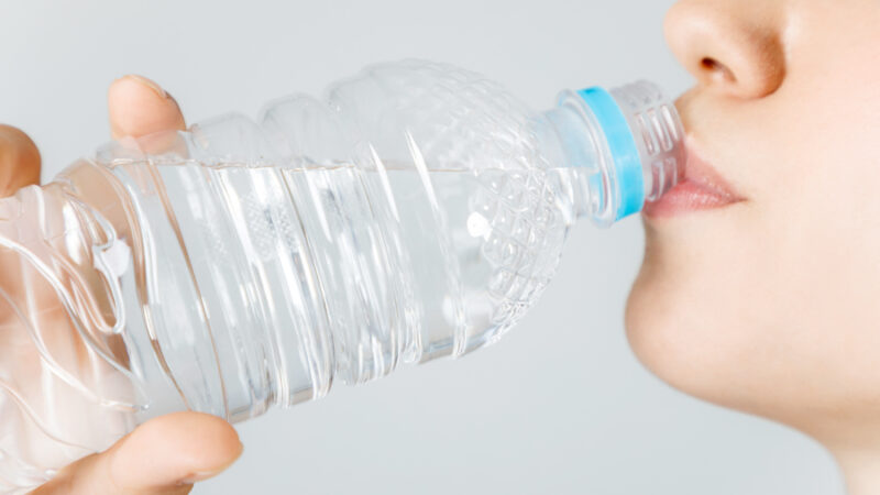 ダイエットで水分を飲むことのデメリットとは？