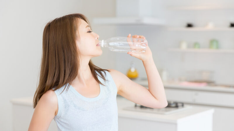 ダイエット時の効果的な水分の補給方法とは？
