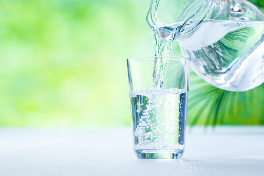 カラダに合った水分を上手に摂りましょう