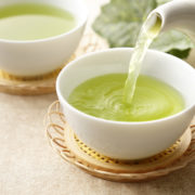 緑茶はダイエットに向いている水分なの？