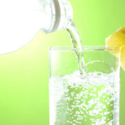 話題の炭酸水って何が良いの？