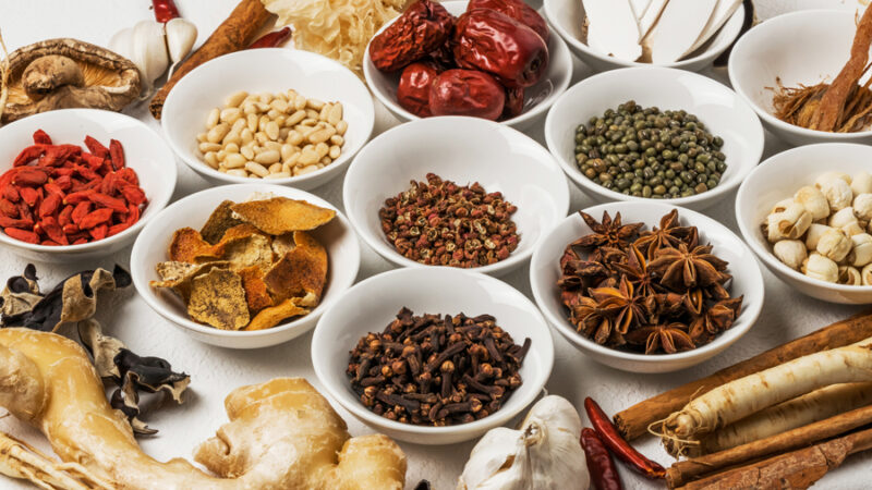 むくみ解消に効く漢方はある？