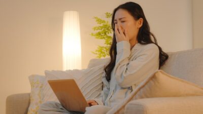 【保存版】寝る前にお水を飲むとニキビ改善に効果があるって本当？