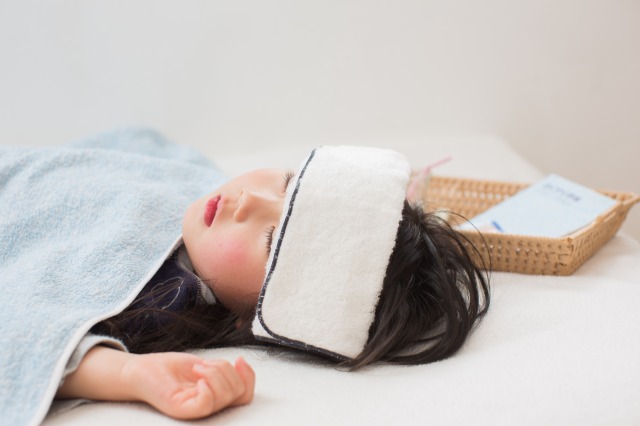 【保存版】子供が体調不良で寝ている時の水分補給はどうする？