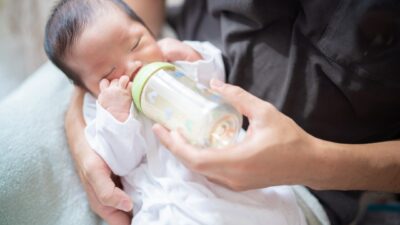 ミルクは水道水で作れる？そのままNG？正しい作り方と注意点