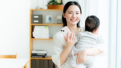 赤ちゃんの飲み物完全ガイド｜月齢別の選び方と注意点を解説